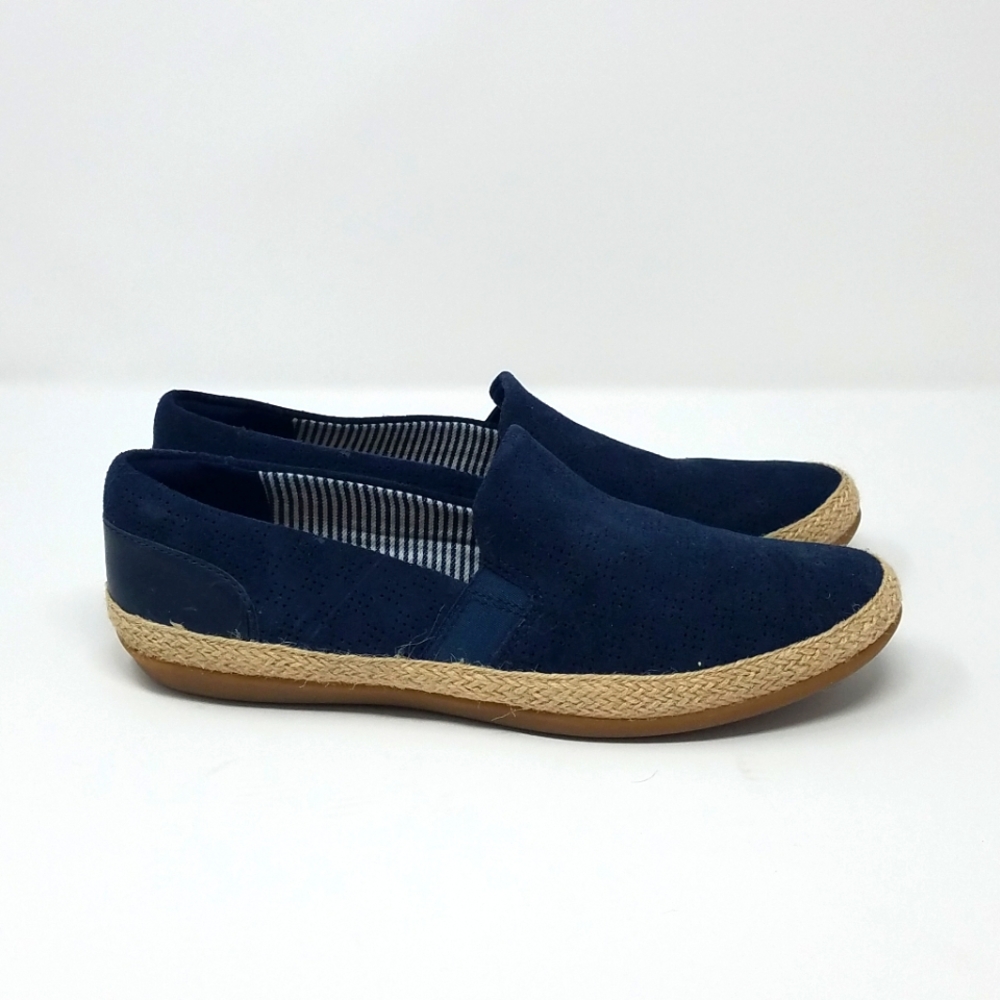 Clarks Ultimate Comfort Collection slip on with woven border womens size 8.5